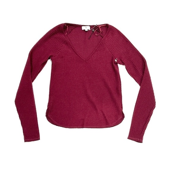 NWT Socialite Burgundy V-Neck Waffle Knit Long Sleeve Thermal Shirt - Picture 1 of 5